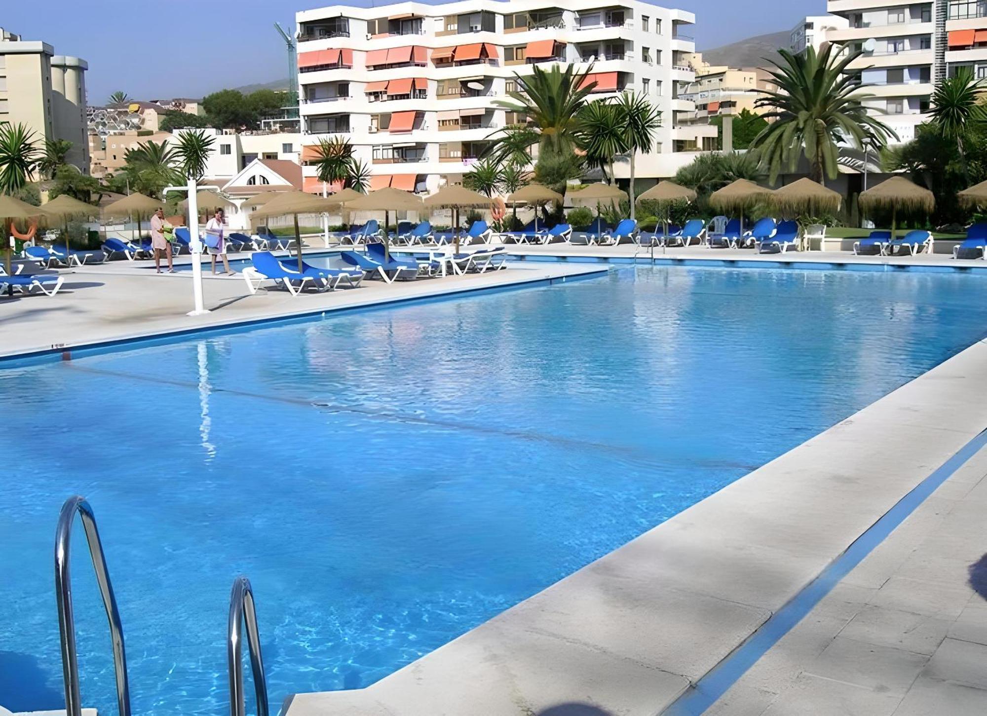 Spacious Studio In The Heart Of La Nogalera Τορρεμολίνος Εξωτερικό φωτογραφία